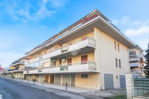 3 LOCALI A MARTINSICURO