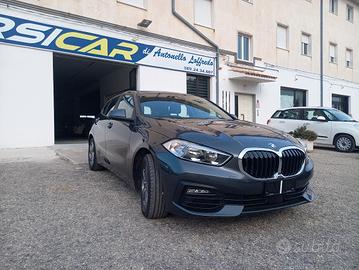 Bmw 116 116d 5p. Business Advantage