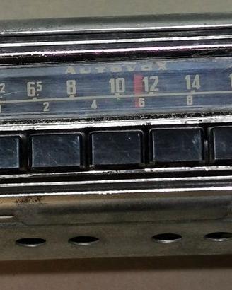 Autoradio Autovox RA 121 usata