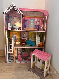 Casa delle Bambole in legno