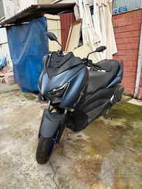 Yamaha XMAX 125 ABS 2022 – 8.000 km