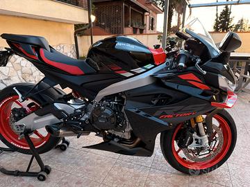 RS660 2025+ 4500€+ accessory - estetica factory