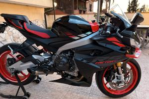 RS660 2025+ Allestimento Estetico Factory