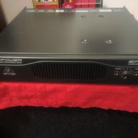 amplificatore behringer ep2000