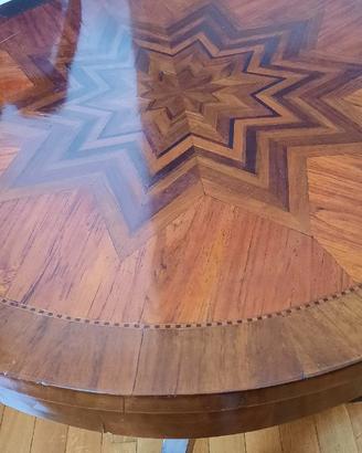 Tavolo in legno