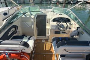 SEA RAY 215EC