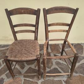 due sedie rustiche da restaurare
