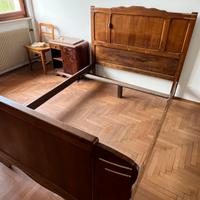 Letto antico legno massiccio