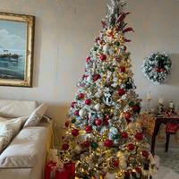 Albero di Natale innevato