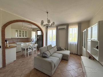 Appartamento di 94 m² con 3 locali e box auto a Se