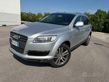 Audi Q7 3.0 tdi