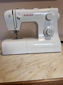 Macchina da cucire Singer Tradition 2282