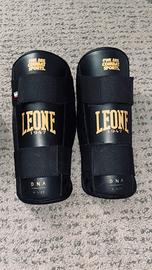 Para stinchi e scarpe box