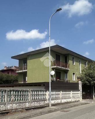 3 LOCALI A CHIEVE