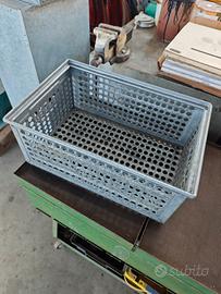 Cassetta metallica industriale super robusta

