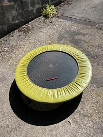 Trampolino elastico