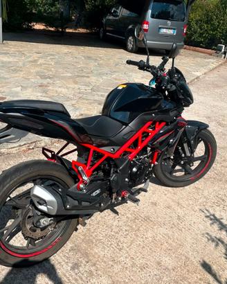 Benelli BN 125