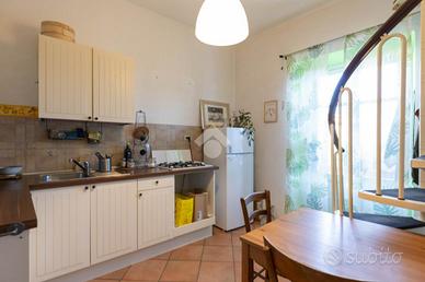 3 LOCALI A LUSERNA SAN GIOVANNI