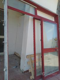 porta vetro in alluminio