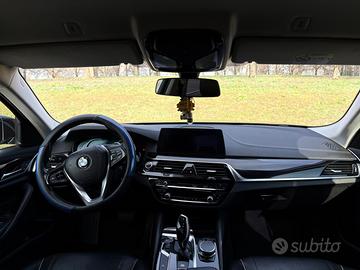 BMW serie 5 G30 Luxury Line Xdrive