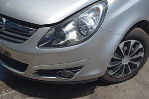 OPEL CORSA 2010 MUSATA COMPLETA