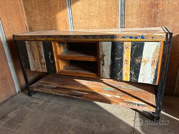 Mobile credenza industrial