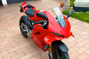 Ducati Panigale V4 S - 2026 - 0 km - perfetta