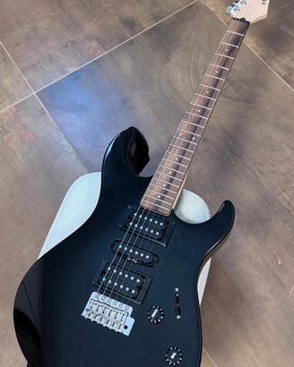 Yamaha chitarra + amplificatore 15w