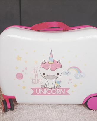 Trolley cavalcabile a unicorno 