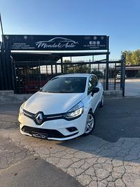 Renault Clio dCi 8V 75 CV 5 porte Moschino Life