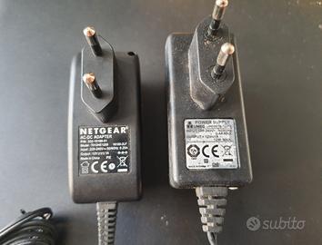 n. 2 alimentatori 12 volt