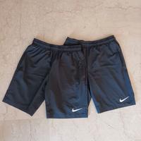Lotto 2 pantaloncini Nike Dri-Fit neri con tasche