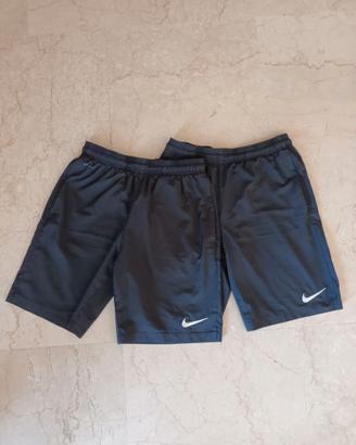 Lotto 2 pantaloncini Nike Dri-Fit neri con tasche