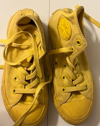Converse gialle