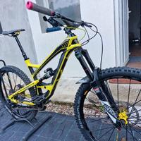  CAPRA YT Industries 27.5 anno 2016