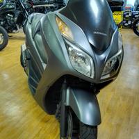 Honda Forza 300