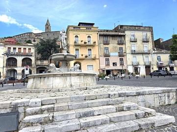 CASA SEMINDIPENDENTE A MONTESARCHIO