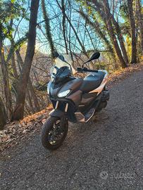Aprilia SR Gt 125