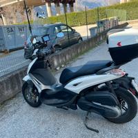 Piaggio Beverly 350 cc Anno 2017 61.000 km