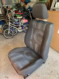 Sedile guidatore Peugeot 208