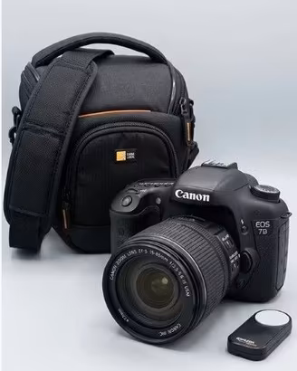 Canon EOS 7D + Obiettivo 15-85mm + accessori