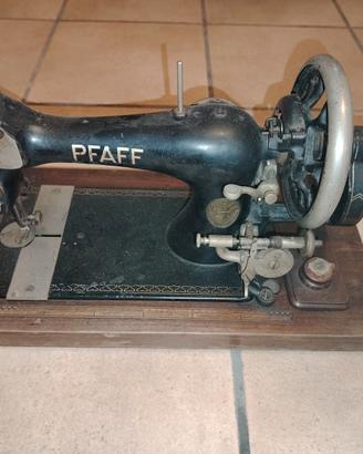 MACCHINA PER CUCIRE PFAFF ANTICA