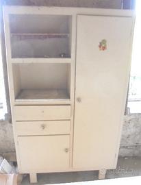 Mobile vintage mettitutto