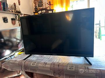 Tv majestic 35 pollici nero  come nuova 8 mesi di