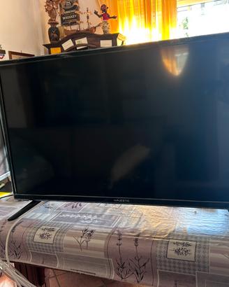 Tv majestic 35 pollici nero  come nuova 8 mesi di