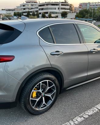 Alfa Romeo Stelvio 2.2 diesel 210 cavalli