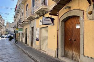 Locale commerciale in centro a Crotone