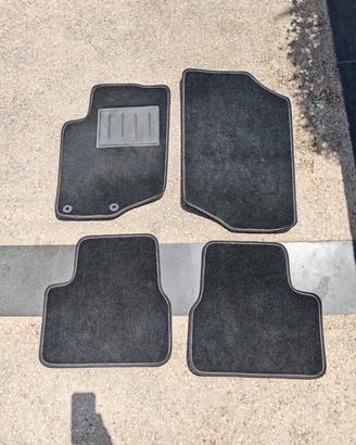 Set Tappetini auto per Peugeot 207