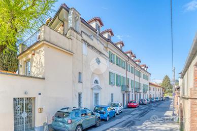 5 LOCALI A RIVOLI
