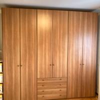 Armadio guardaroba molto capiente